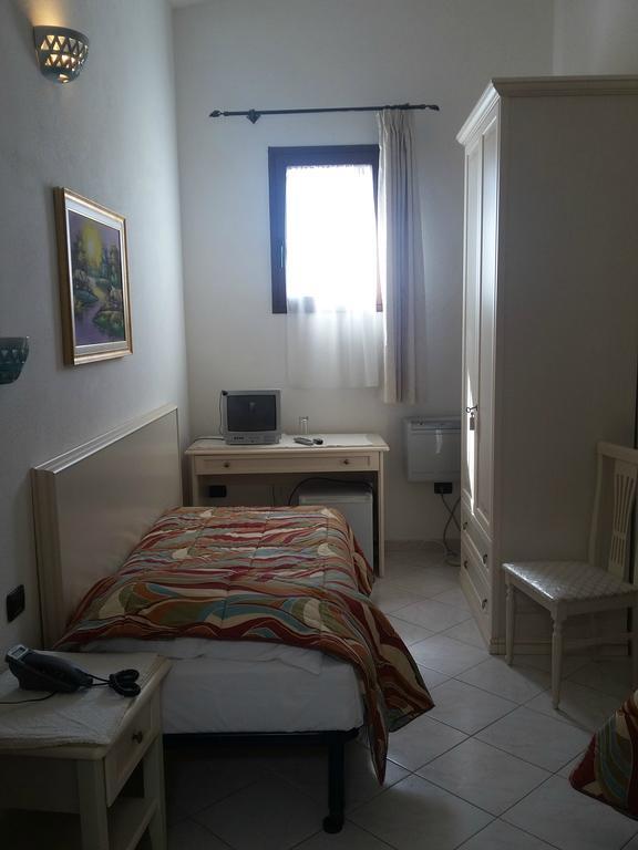Scano Comfort Inn سانتا تيريزا غالّورا المظهر الخارجي الصورة