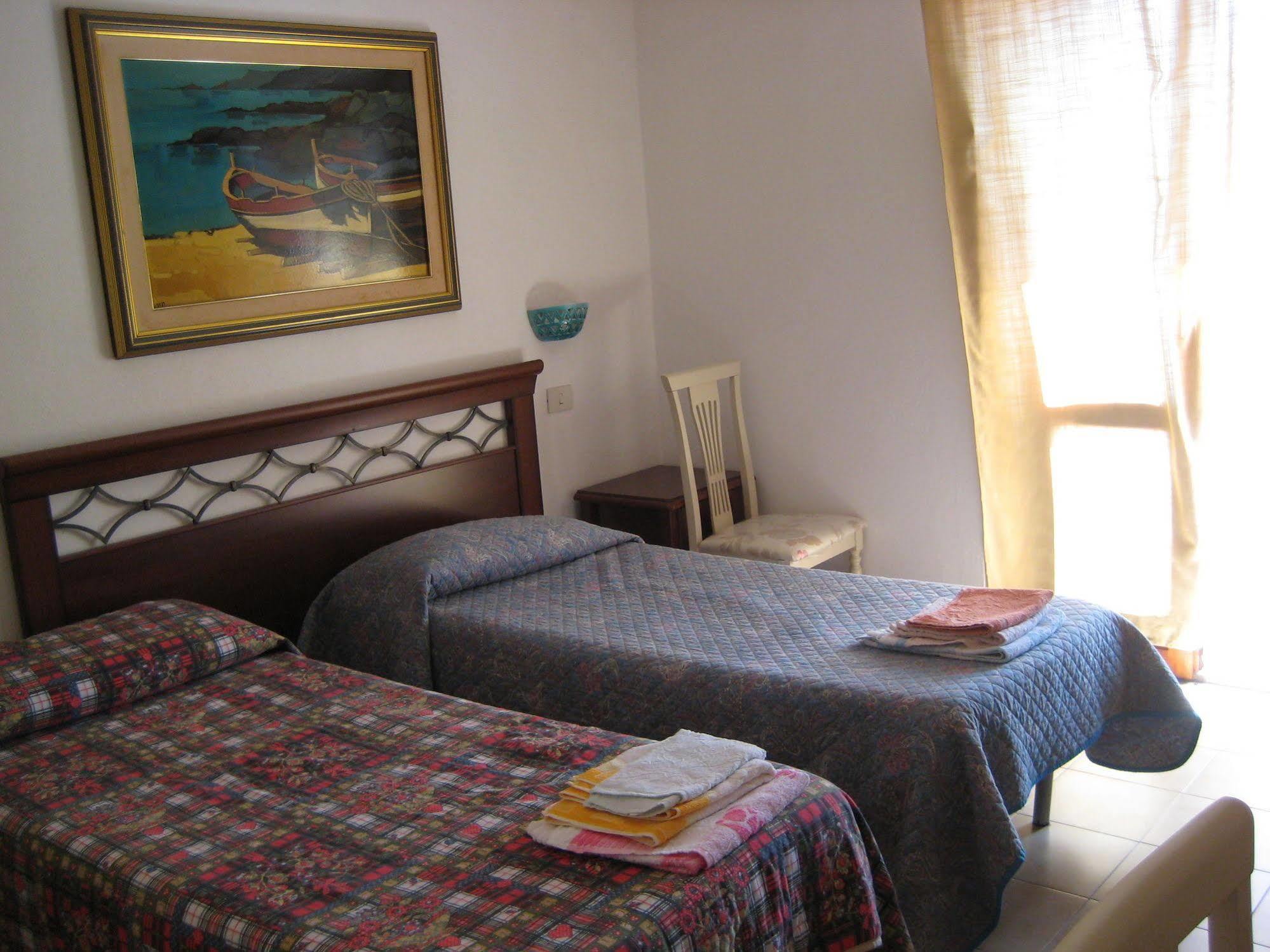 Scano Comfort Inn سانتا تيريزا غالّورا المظهر الخارجي الصورة